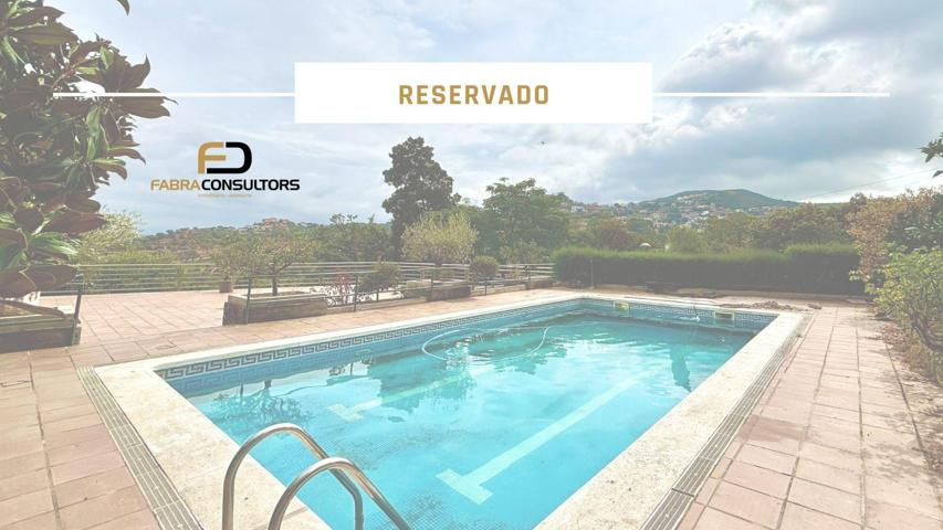 Casa En venta en Mas Llombart, Sant Fost De Campsentelles photo 0