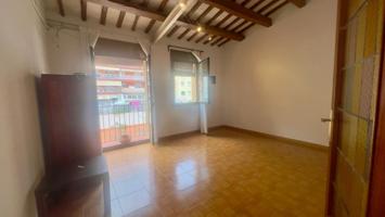 Piso En venta en El Poble-Sec, Barcelona photo 0