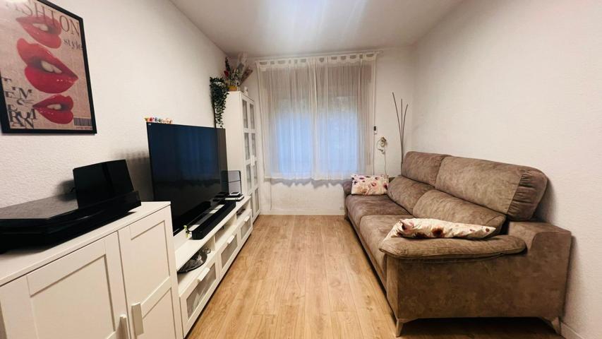 Piso En venta en Centre, Santa Coloma De Gramanet photo 0