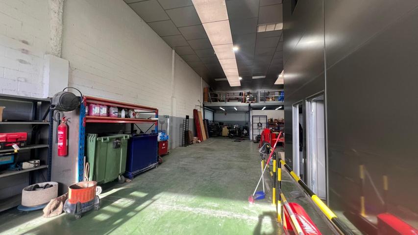 Nave Industrial En alquiler en Mas Rampinyo - Carrerada, Montcada I Reixac photo 0