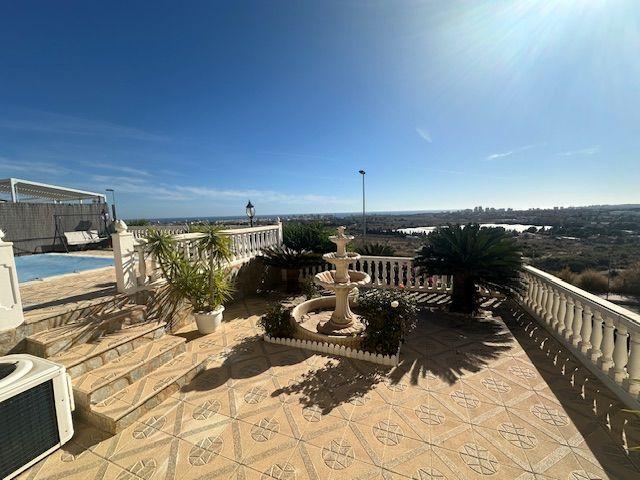 Casa En venta en Campello Playa, El Campello photo 0