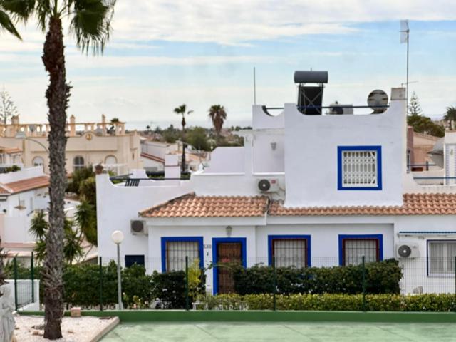 Casa De Campo En venta en Los Almendros-La Florida, Orihuela Costa photo 0