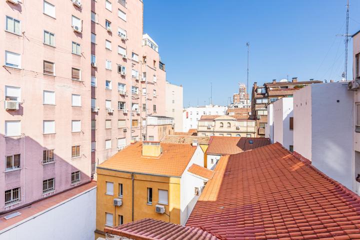 Piso En venta en Guindalera photo 0