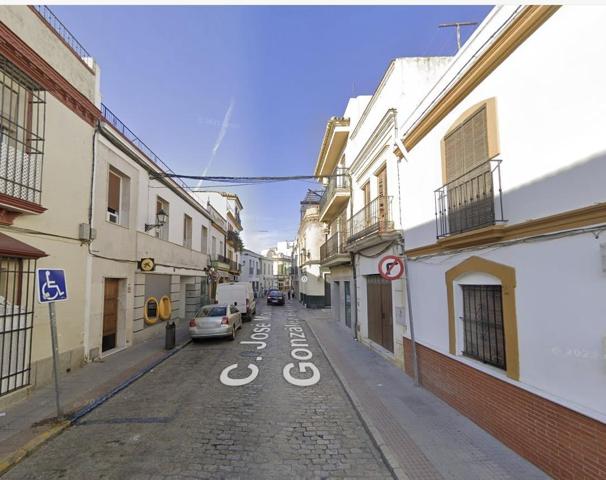 CASA Y COMERCIO EN LORA DEL RÍO photo 0