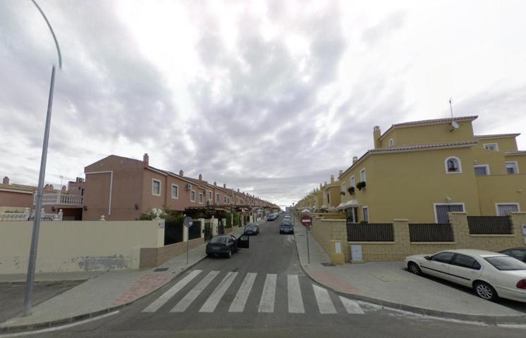 CASA ADOSADA EN MAIRENA DEL ALCOR photo 0