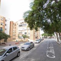 Vivienda en Málaga, zona Recinto ferial photo 0