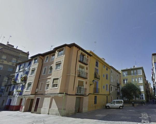 PISO EN ZARAGOZA photo 0