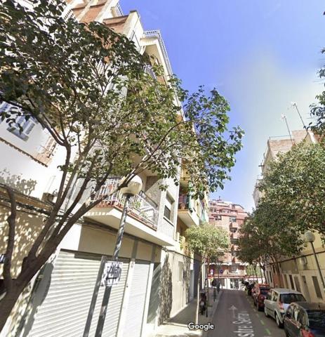 PISO EN L'HOSPITALET DE LLOBREGAT photo 0