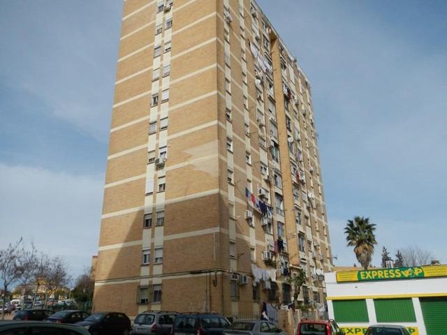Vivienda en Castilleja de la Cuesta photo 0