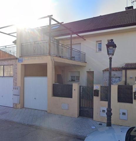 VIVIENDA EN YUNCLER photo 0