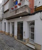 LOCAL EN PUERTO REAL photo 0