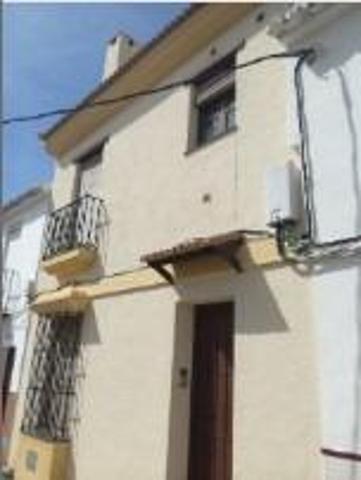 VIVIENDA EN CAÑETE LA REAL photo 0