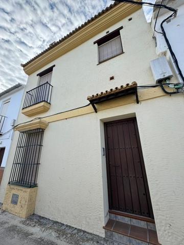 VIVIENDA EN CAÑETE LA REAL photo 0