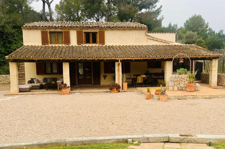 Villa en Calviá photo 0