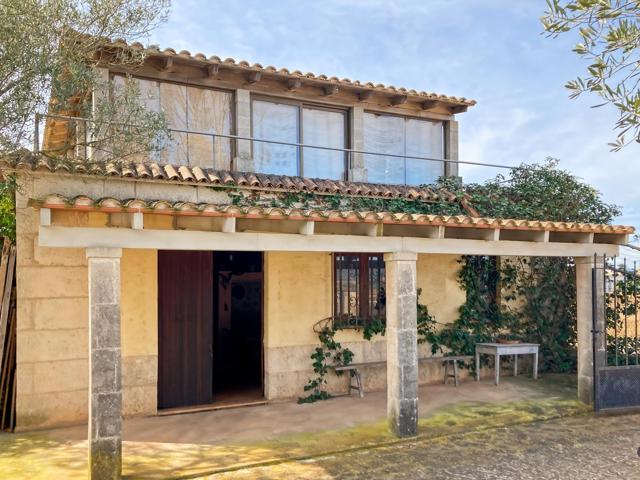 Casa con finca e impresionantes vistas para reformar photo 0