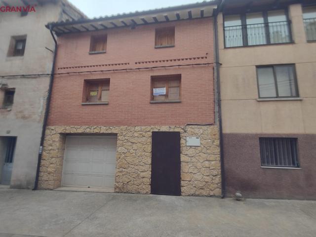 Casa para reformar en Santa Coloma. La Rioja photo 0