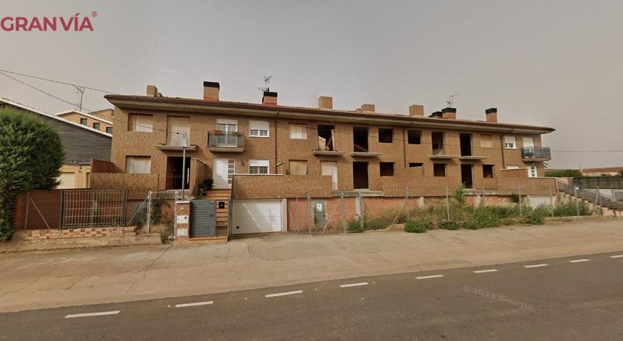 Edificio en obra en Hormilla photo 0