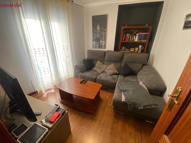 Vivienda en venta en Varea photo 0