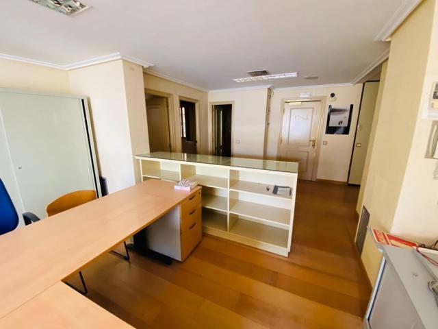 Oficina en alquiler en Logroño photo 0