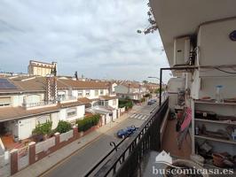 Amplia vivienda en Calle Úbeda- Linares. photo 0