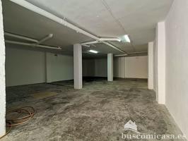 Local en venta en Linares de 185 m2 photo 0