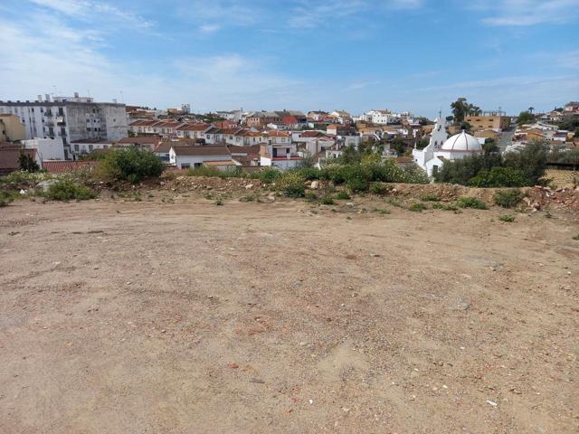 Residencial en venta en Calle Valparaíso, Aznalcóllar, Sevilla photo 0