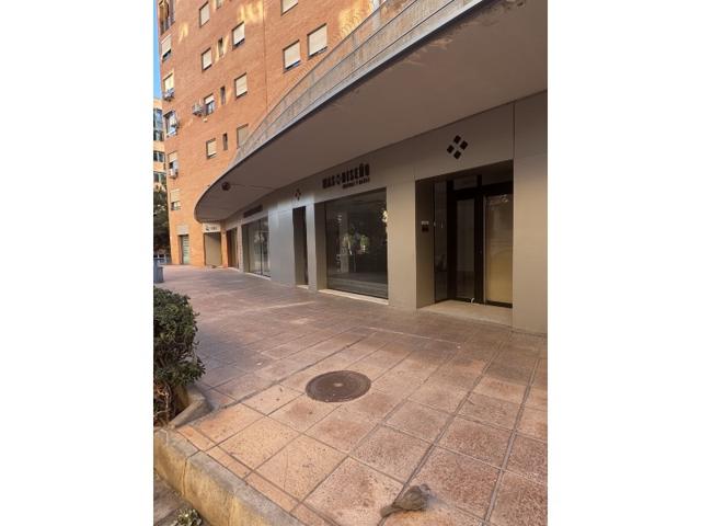 Local En alquiler en Alicante - Alacant photo 0