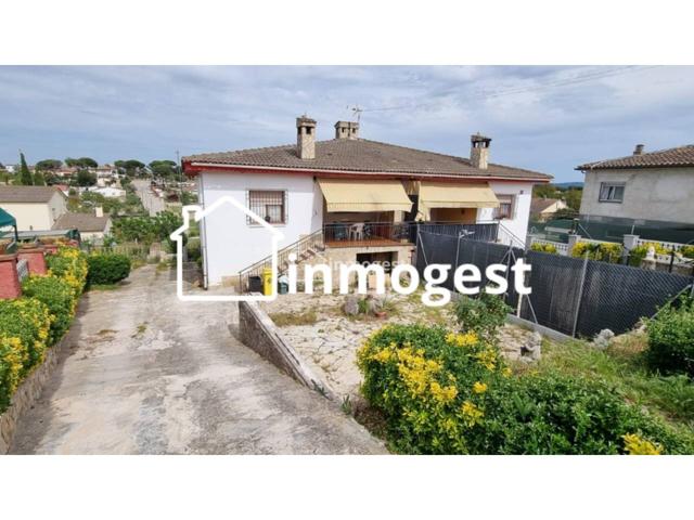 Casa en venta en Les Mallorquines photo 0