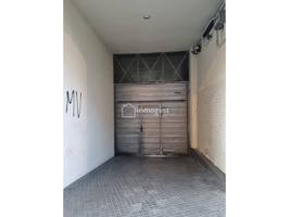 Se alquilan plazas de párquing en calle Mossèn Sebastià I Puig photo 0