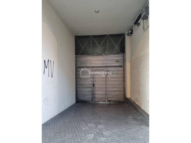Se alquilan plazas de párquing en calle Mossèn Sebastià I Puig photo 0