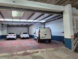 Se Alquila Local Comercial con Salida de Humos photo 0