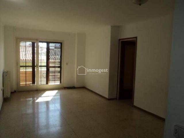Ideal para Inversores – Piso en Doctor Ferran con Inquilino en Rentabilidad photo 0