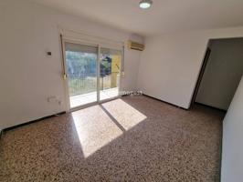 PISO EN VENTA EN CALLE TRAMUNTANA photo 0