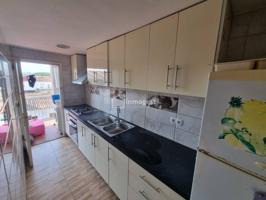 Piso en venta en CALLE PINTOR FORTUNY photo 0