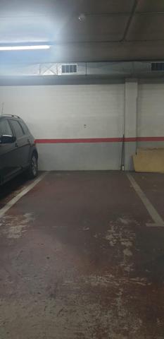 PLAZA PARKING DE FACIL MANIOBRA photo 0