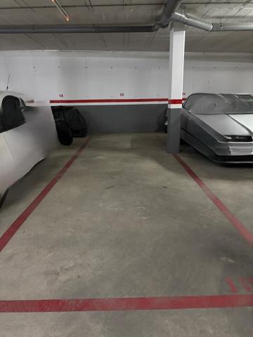 PLAZA DE PARKING PLA D´EN COLL photo 0