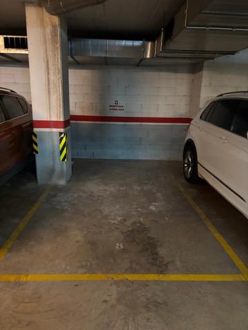 PLAZA APARCAMIENTO FRENTE LIDL photo 0