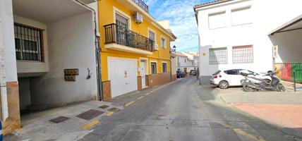 Plaza de garaje en Ogijares photo 0