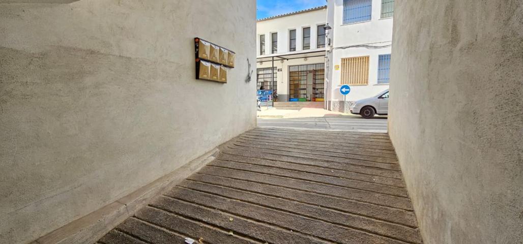 Plaza de garaje en Ogijares photo 0