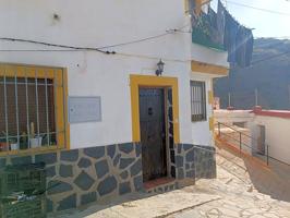 Oportunidad para inversores en Polopos photo 0