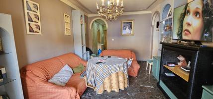 ¡Oportunidad! piso en venta en Gojar photo 0