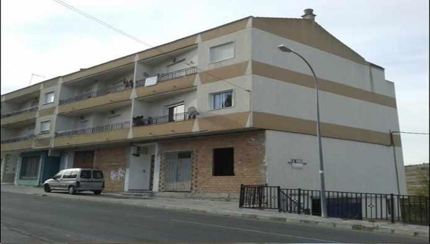 Venta de 5 Locales en Santa Cruz del Comercio photo 0