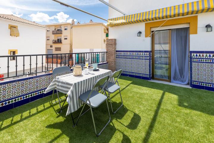 ¡Oportunidad única en La Zubia! photo 0