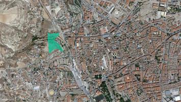 Suelo Urbanizable Residencial en Baza photo 0