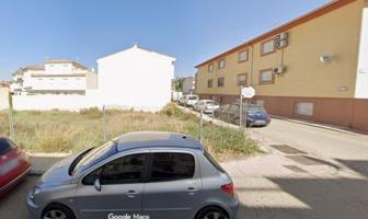 ¡Solo para inversores en Atarfe! Vivienda Okupada photo 0