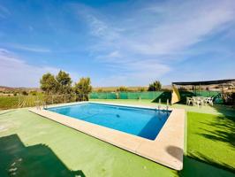 Cortijo en Loja photo 0