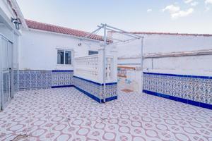 Preciosa vivienda en Alomartes photo 0