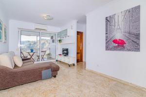 Oportunidad, piso con garaje y trastero en Cenes photo 0