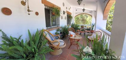 Casa - Chalet en venta en Linares de 450 m2 photo 0