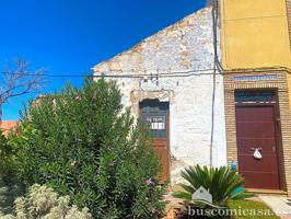 Venta de terreno en Calle Nardos, Linares. photo 0